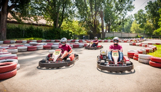 Compras y entretenimiento